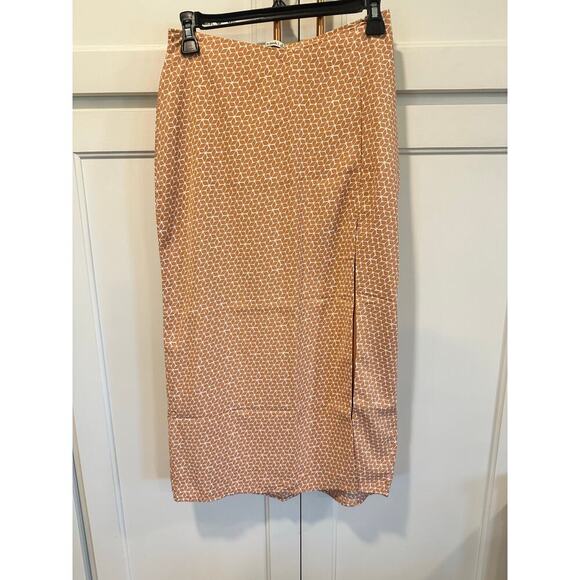 Abercrombie & Fitch midi Dipped skirt with slit small business casual - Picture 1 of 7